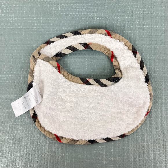 Burberry Baby White Footie & Bib Set 6 Months - Picture 13 of 14